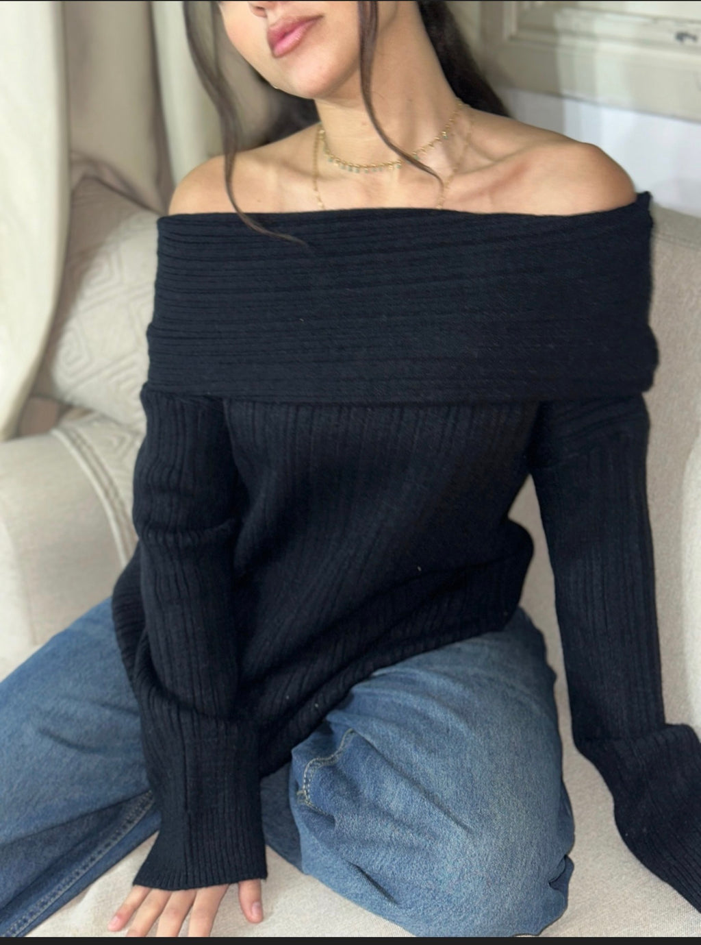 Offbeat Shoulder Pullover