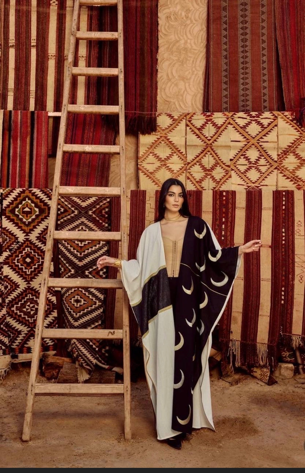 Eclipse Hilal Kaftan