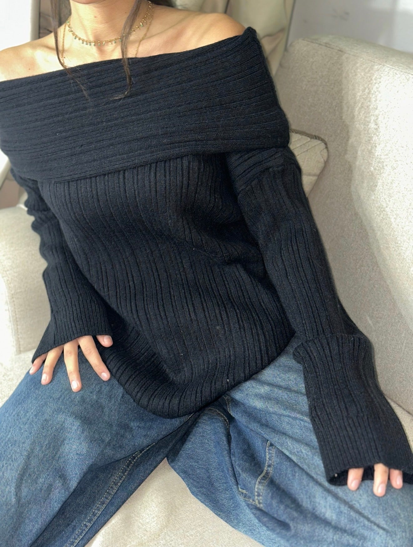 Offbeat Shoulder Pullover