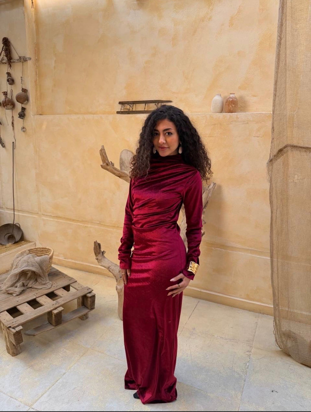 Velvet Silhouette Dress Body