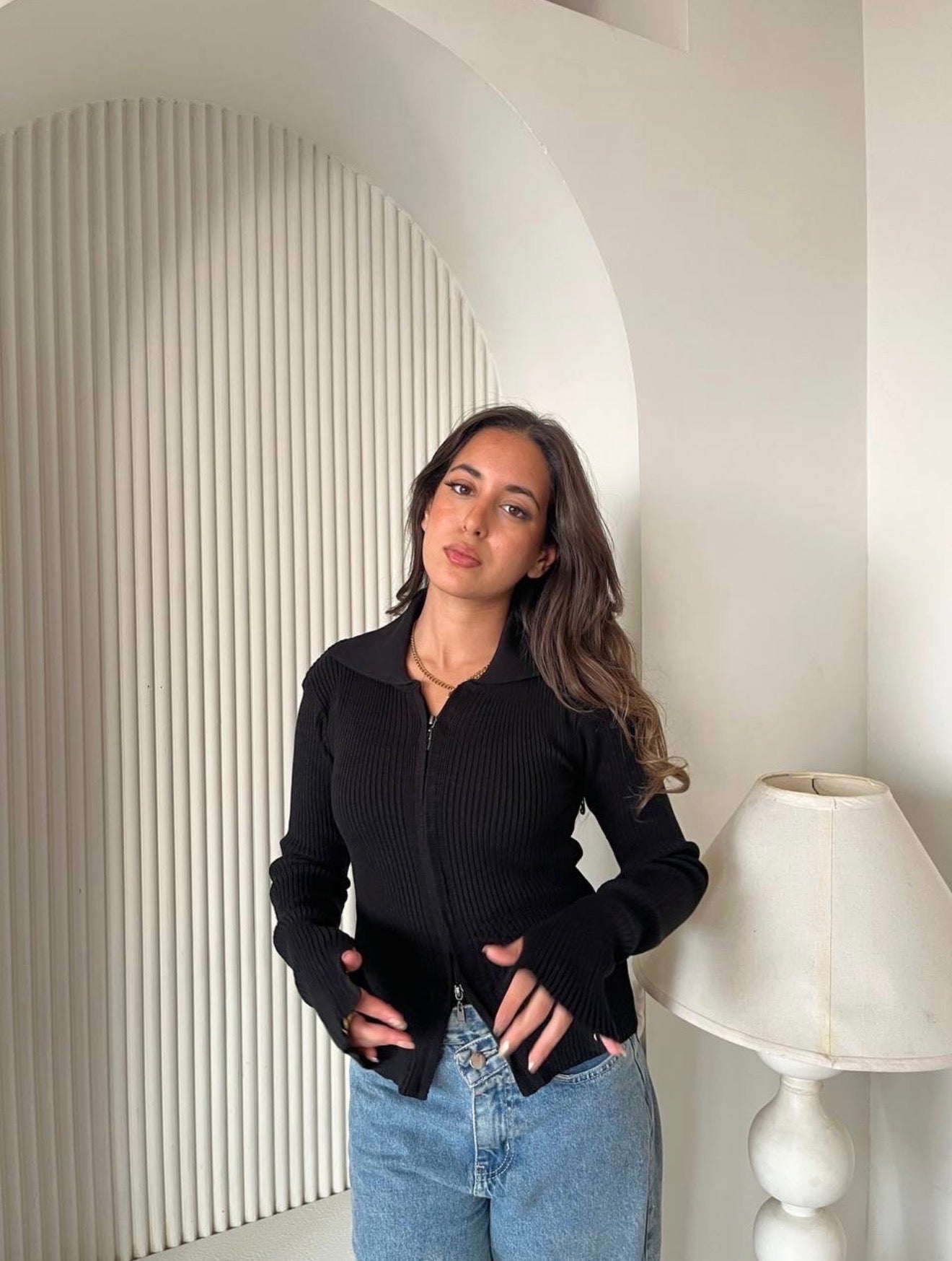 Round Zipper Up Pullover